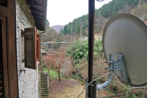 Villa a Fivizzano, Massa and Carrara, Fivizzano - € 195.000 | Ref: 072L - foto 23