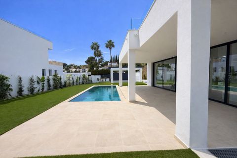 Villa a Estepona, Malaga, Estepona - € 2.100.000 | Ref: R4014655 - foto 7