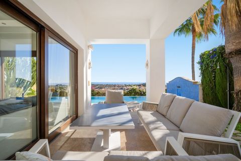 Villa a El Paraiso, Malaga, El Paraiso - € 2.990.000 | Ref: R5215528 - foto 11
