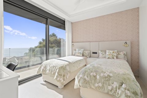 Villa i Manilva, Malaga, Manilva - € 2.495.000 | Ref: R5218084 - foto 13