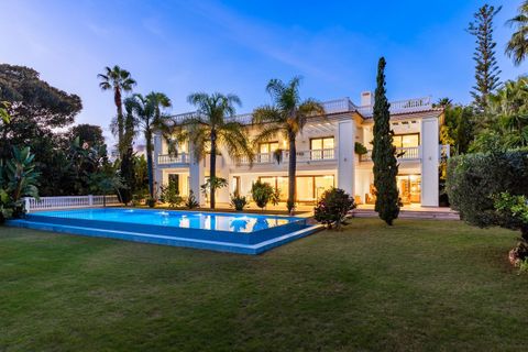 Villa i Guadalmina, Malaga, Guadalmina - € 5.190.000 | Ref: R5271466 - foto 1