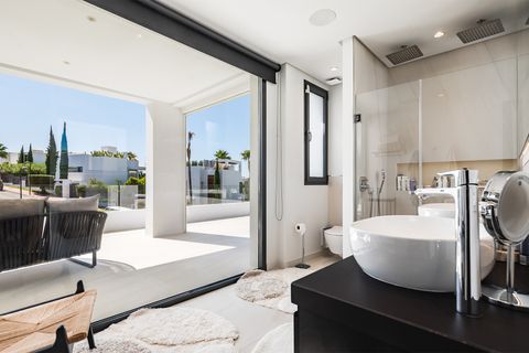 Villa i Marbella, Malaga, Marbella - € 4.200.000 | Ref: BHHSMAR-05491 - foto 13