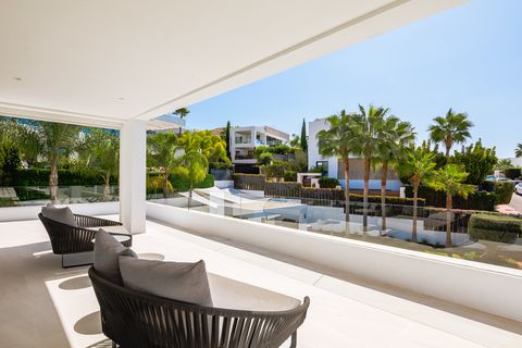 Villa i Marbella, Malaga, Marbella - € 4.200.000 | Ref: BHHSMAR-05491 - foto 21