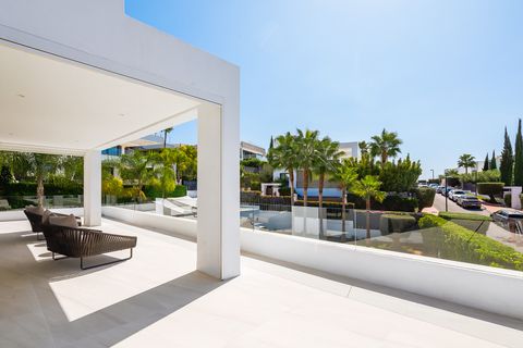 Villa i Marbella, Malaga, Marbella - € 4.200.000 | Ref: BHHSMAR-05491 - foto 31