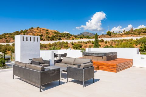 Villa i Marbella, Malaga, Marbella - € 4.200.000 | Ref: BHHSMAR-05491 - foto 32
