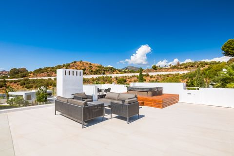 Villa i Marbella, Malaga, Marbella - € 4.200.000 | Ref: BHHSMAR-05491 - foto 35