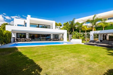 Villa i Marbella, Malaga, Marbella - € 4.200.000 | Ref: BHHSMAR-05491 - foto 43