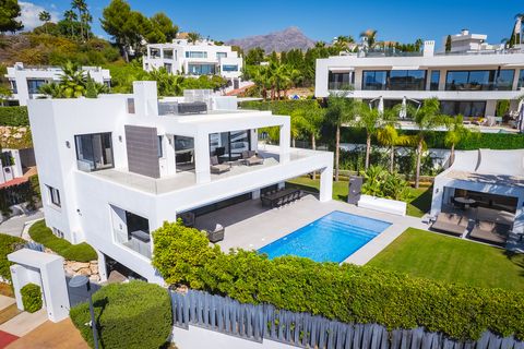 Villa i Marbella, Malaga, Marbella - € 4.200.000 | Ref: BHHSMAR-05491 - foto 46