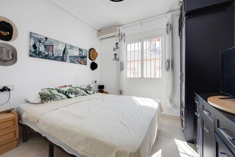 Bungalow i Torrevieja, Alicante, Torrevieja - € 124.560 | Ref: EH-22307 - foto 11