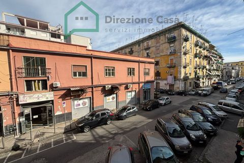 Erhvervsejendom i Naples, Naples, Naples - € 139.000 | Ref: VIA G.PALMIERI - foto 6