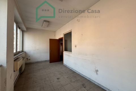 Erhvervsejendom i Naples, Naples, Naples - € 139.000 | Ref: VIA G.PALMIERI - foto 17