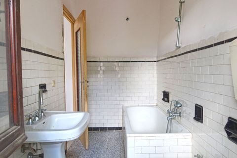 Villa i Bagnone, Massa and Carrara, Bagnone - € 55.000 | Ref: 353B - foto 35