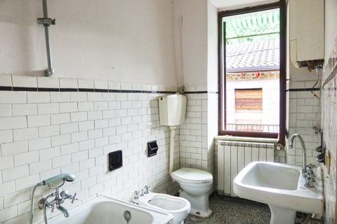Villa i Bagnone, Massa and Carrara, Bagnone - € 55.000 | Ref: 353B - foto 36