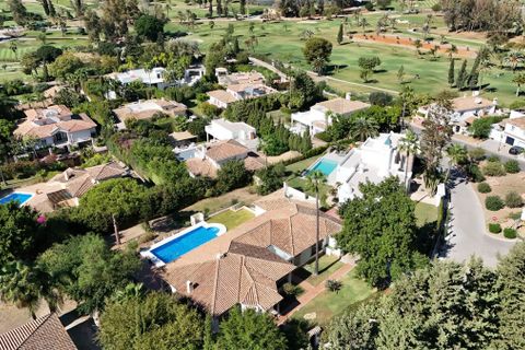 Villa i El Paraiso, Malaga, El Paraiso - € 1.695.000 | Ref: R5210131 - foto 40