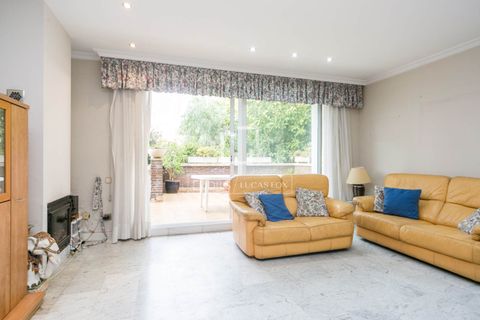 Villa a Castelldefels, Barcelona, Castelldefels - € 920.000 | Ref: GAV65638 - foto 7