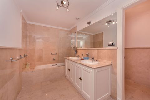 Villa i Calahonda, Malaga, Calahonda - € 999 000 | Ref: R5274169 - foto 15