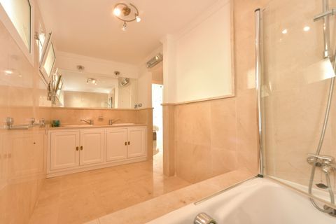 Villa i Calahonda, Malaga, Calahonda - € 999 000 | Ref: R5274169 - foto 16