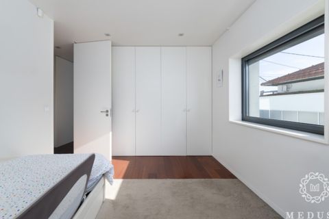 Villa i Serzedo, Porto, Serzedo - € 675.000 | Ref: CAS_733 - foto 19