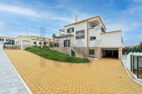 Villa i Castro Marim, Faro, Castro Marim - € 688.000 | Ref: KWPT-026223 - foto 2