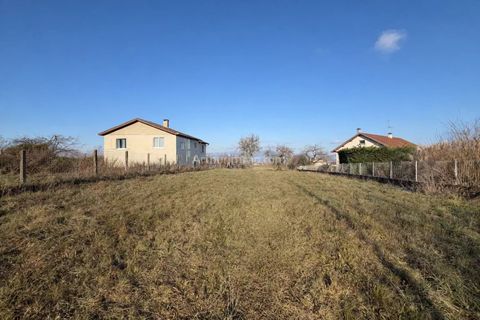 Helårsgrund i Dolomieu, Isere, Dolomieu - € 75.000 | Ref: 7111 - foto 2