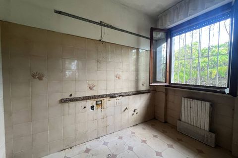 Villa a Collesalvetti, Livorno, Collesalvetti - € 150.000 | Ref: 2026Li002 - foto 9