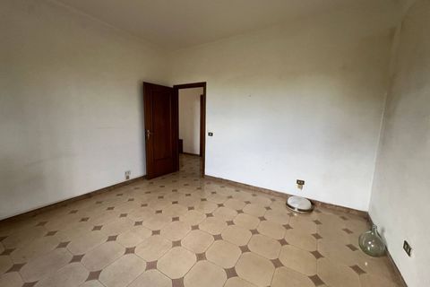 Villa a Collesalvetti, Livorno, Collesalvetti - € 150.000 | Ref: 2026Li002 - foto 16