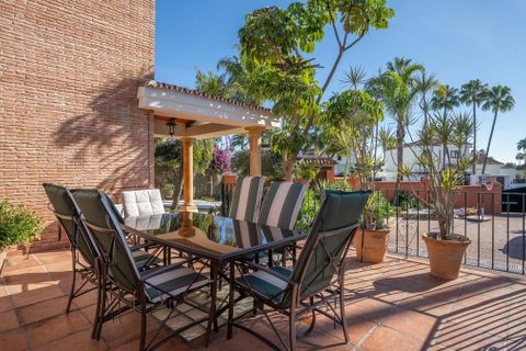 Villa i Marbella, Malaga, Marbella - € 1.700.000 | Ref: 361-12480P - foto 31