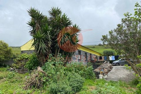 Byhus i Velas, Sao Jorge, Velas - € 280.000 | Ref: M1001 - foto 1