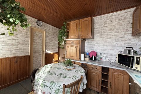 Villa a La Chevrerie, Charente, La Chevrerie - € 140.400 | Ref: BVI84041 - foto 6