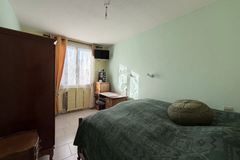 Villa a La Chevrerie, Charente, La Chevrerie - € 140.400 | Ref: BVI84041 - foto 9