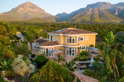 Villa i La Nucia, Alicante, La Nucia - € 5.600.000 | Ref: NO5168 - foto 1