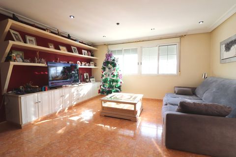 Villa a Almoradi, Alicante, Almoradi - € 299.950 | Ref: BD-38674 - foto 2