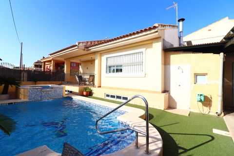 Villa a Almoradi, Alicante, Almoradi - € 299.950 | Ref: BD-38674 - foto 33