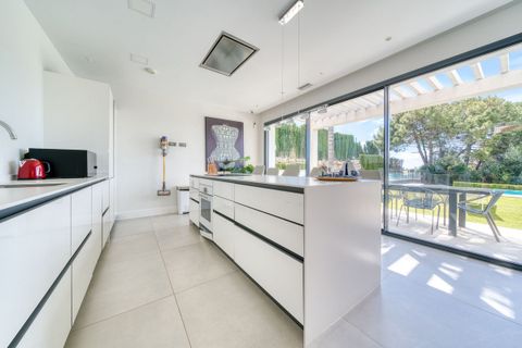 Villa a Estepona, Malaga, Estepona - € 1.390.000 | Ref: HFMs645175 - foto 8