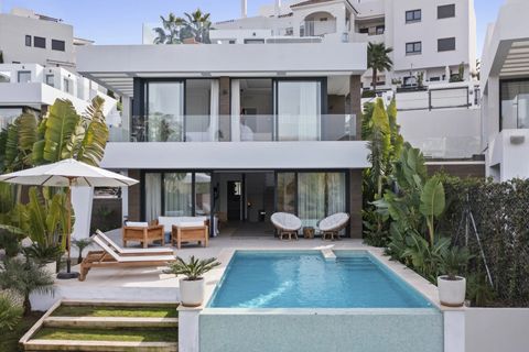 Villa a Estepona, Malaga, Estepona - € 1.495.000 | Ref: HFMs646438 - foto 2