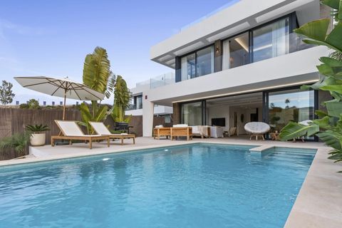 Villa a Estepona, Malaga, Estepona - € 1.495.000 | Ref: HFMs646438 - foto 3
