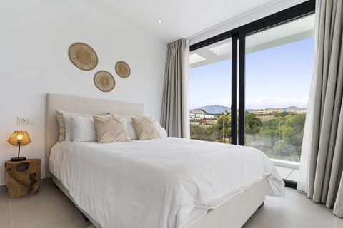 Villa a Estepona, Malaga, Estepona - € 1.495.000 | Ref: HFMs646438 - foto 12