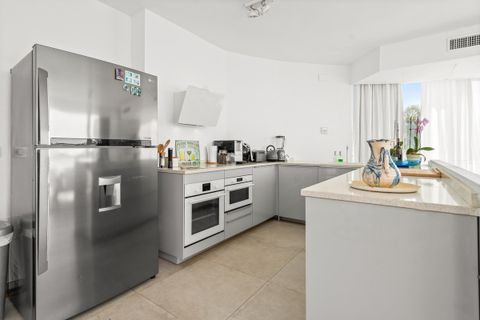 Villa i Marbesa, Malaga, Marbesa - € 1.595.000 | Ref: HFMn4842364 - foto 7