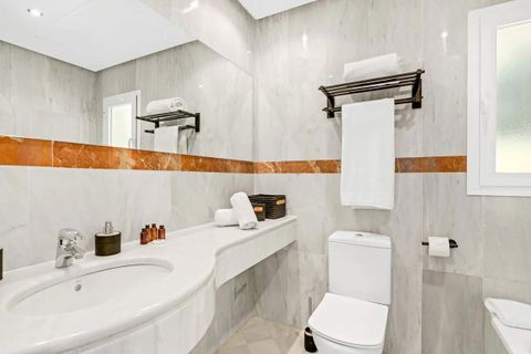 Villa a Benahavis, Malaga, Benahavis - € 2.450.000 | Ref: HFMs654569 - foto 23