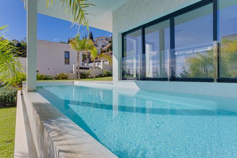 Villa a Marbella, Malaga, Marbella - € 2.550.000 | Ref: HFMs664350 - foto 4