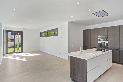 Villa a Marbella, Malaga, Marbella - € 2.550.000 | Ref: HFMs664350 - foto 11