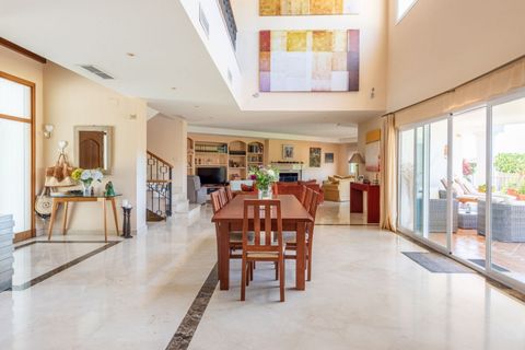 Villa a Benahavis, Malaga, Benahavis - € 2.690.000 | Ref: HFMs673738 - foto 17
