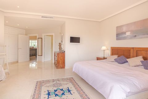 Villa a Benahavis, Malaga, Benahavis - € 2.690.000 | Ref: HFMs673738 - foto 24
