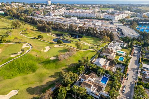 Villa i Marbella, Malaga, Marbella - € 3.950.000 | Ref: PANR-15872 - foto 12