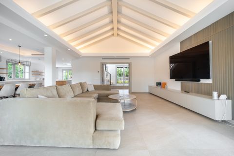 Villa i Marbella, Malaga, Marbella - € 3.950.000 | Ref: PANR-15872 - foto 13