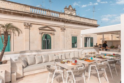 Villa a Lecce, Lecce, Lecce - € 2.400.000 | Ref: 2400PalazzoLecce - foto 2