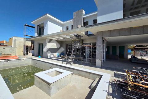 Villa i Setubal, Setubal, Setubal - € 990.000 | Ref: 365 - foto 1