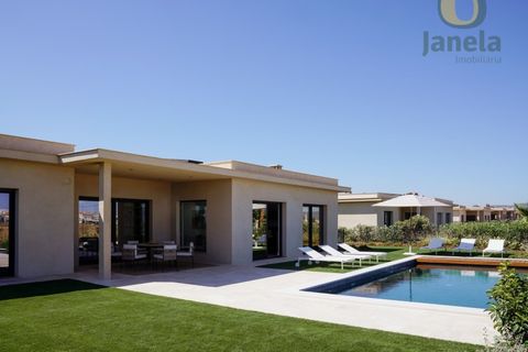 Villa a Montenegro, Faro, Montenegro - € 1.800.000 | Ref: MO13876 - foto 2