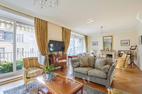 Byhus i Paris, Paris, Paris - € 3.100.000 | Ref: 85680156 - foto 1