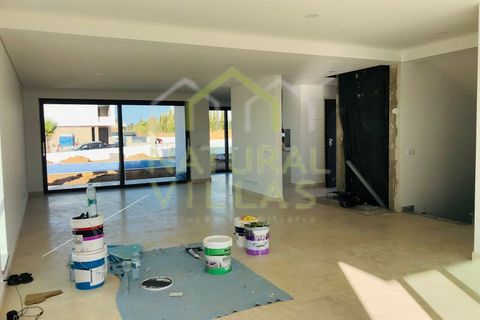 Villa i Guia, Faro, Guia - € 1.480.000 | Ref: V40011_VEND - foto 5